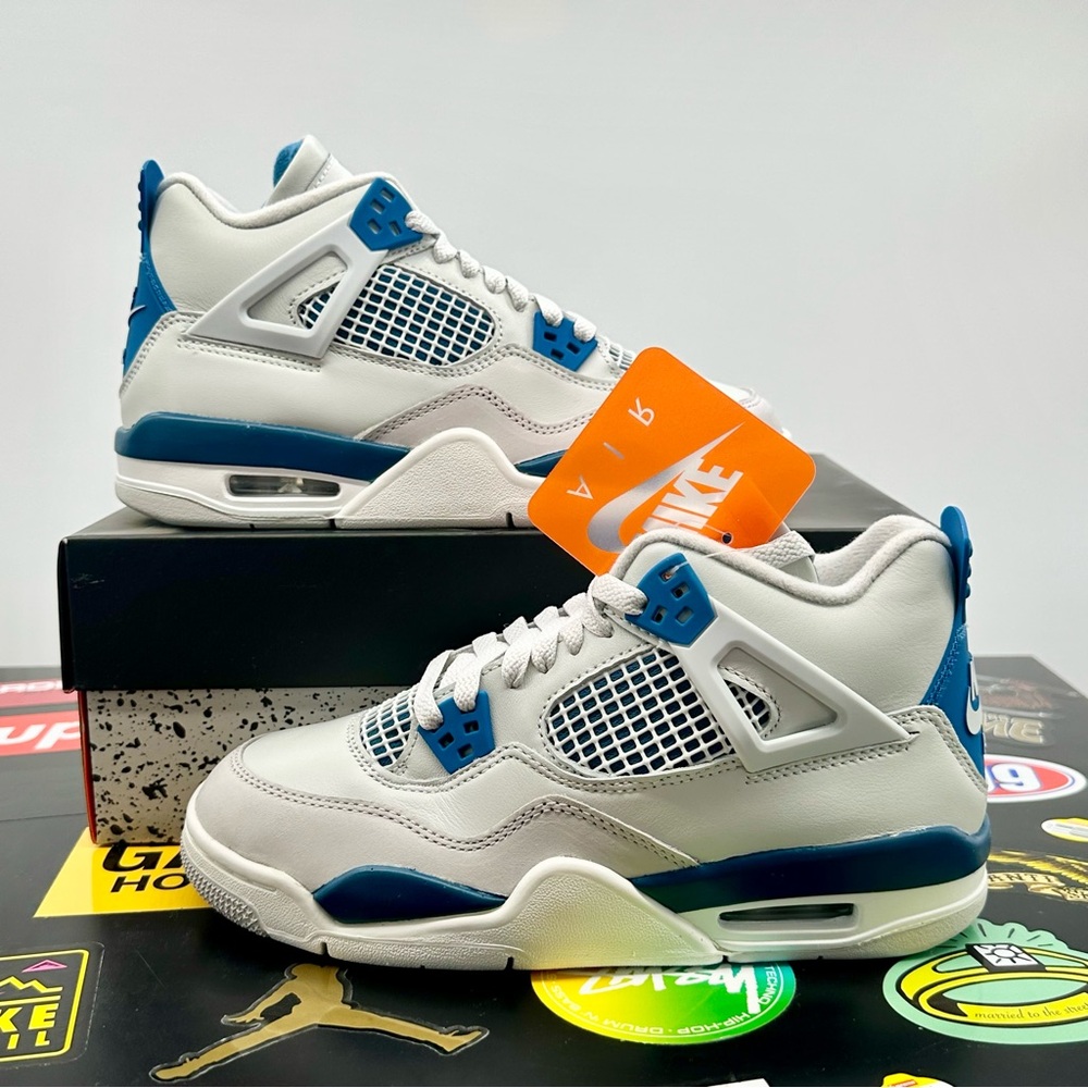 Air Jordan 4 Retro ‘Industrial/ Military Blue’ 2024 (GS)